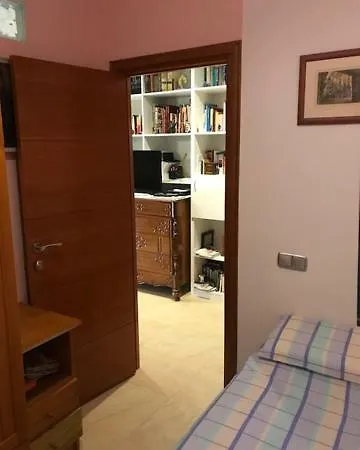 Habitación en casa particular Antoni's Place